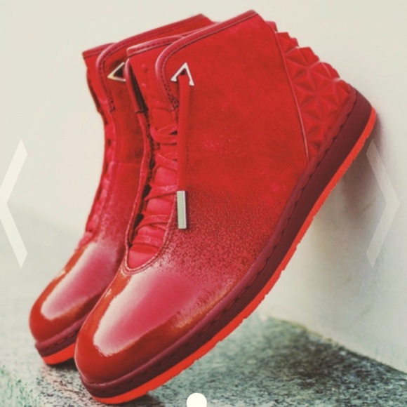 jordan instigator red